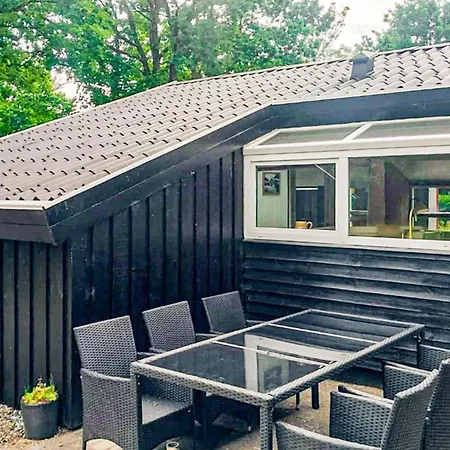 Nyaraló Stunning In With Sauna Oksbøl