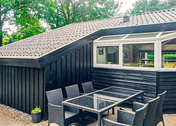 Ferienhaus Stunning In With Sauna Oksbøl