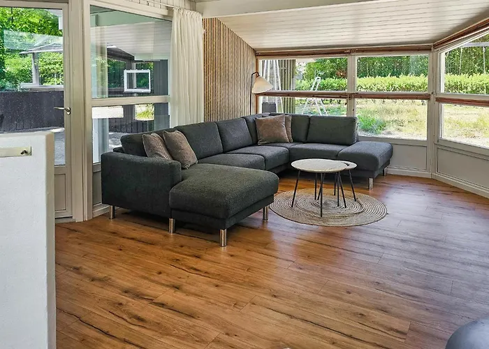 Stunning In With Sauna Ferienhaus Oksbøl