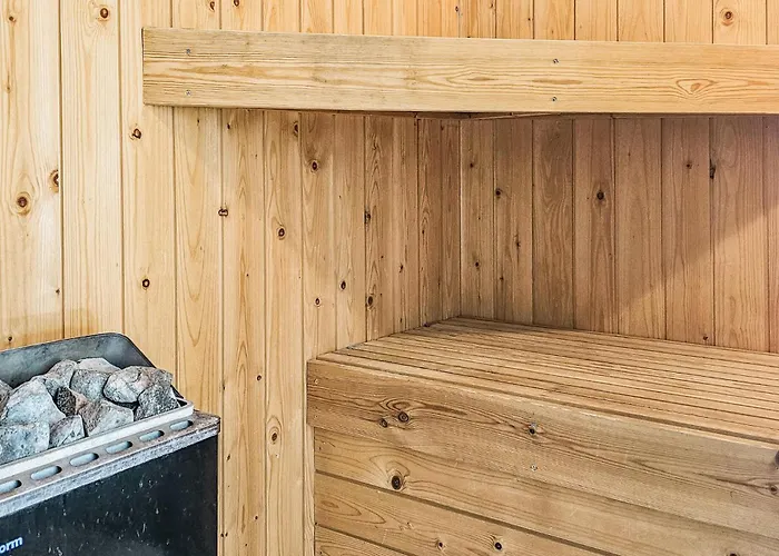 Ferienhaus Stunning In With Sauna Oksbøl